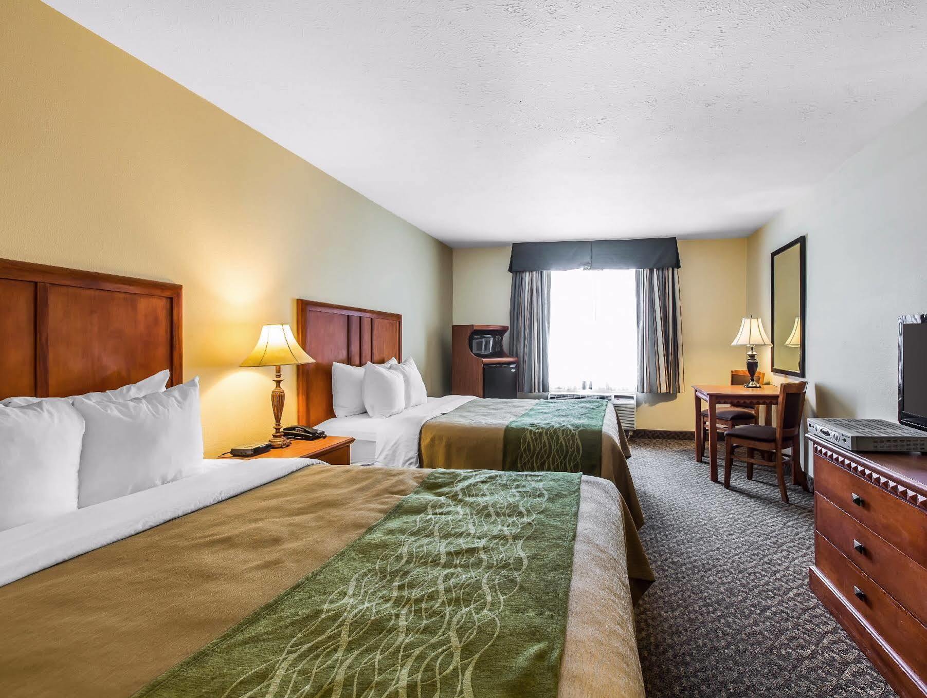 Comfort Inn & Suites El Centro I-8 Bagian luar foto